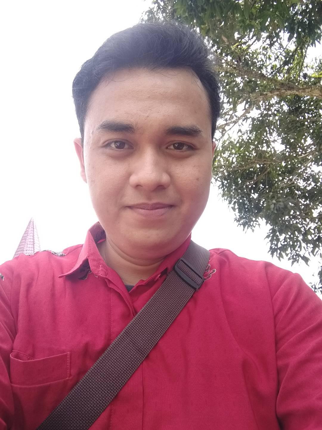 Hendra Amos