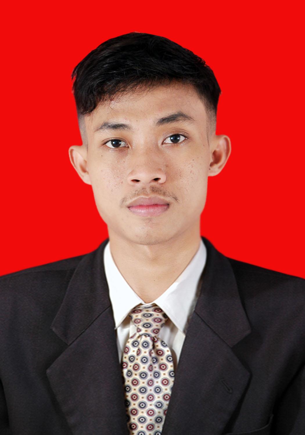 Nur Kholis